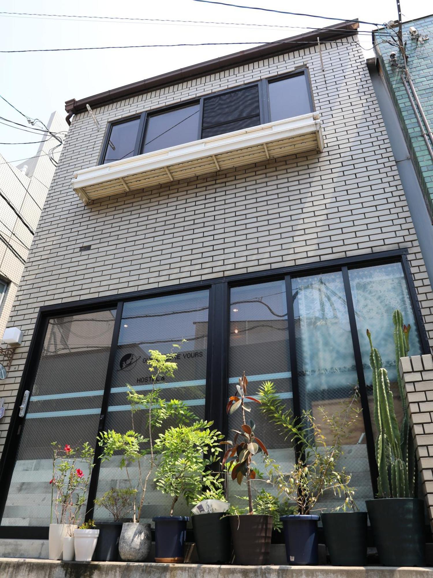 Guesthouse Yours Osaka Exterior foto