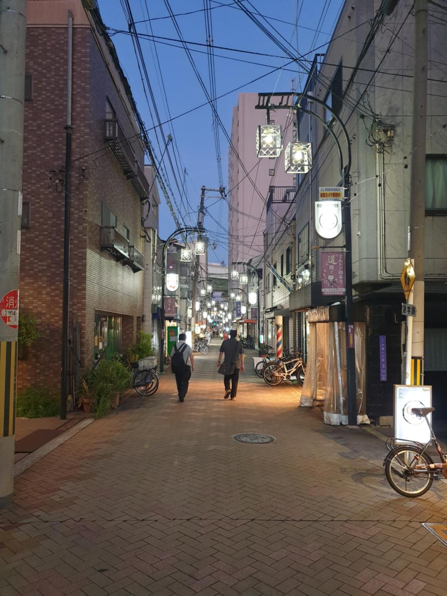 Guesthouse Yours Osaka Exterior foto